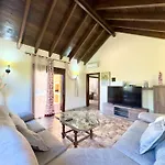 Villa Erythrina